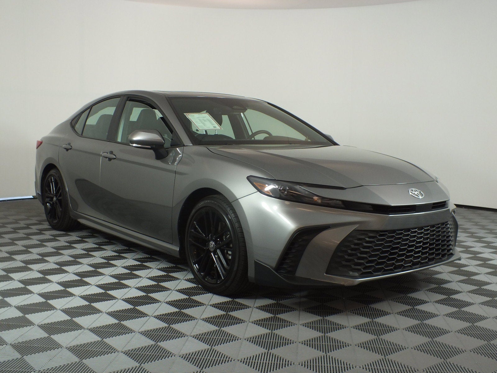 2026 Toyota Camry SE *ONLY 4K MILES!*