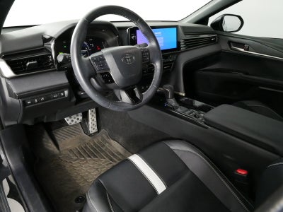 2025 Toyota Camry SE FWD *1-OWNER, CLEAN CARFAX!*