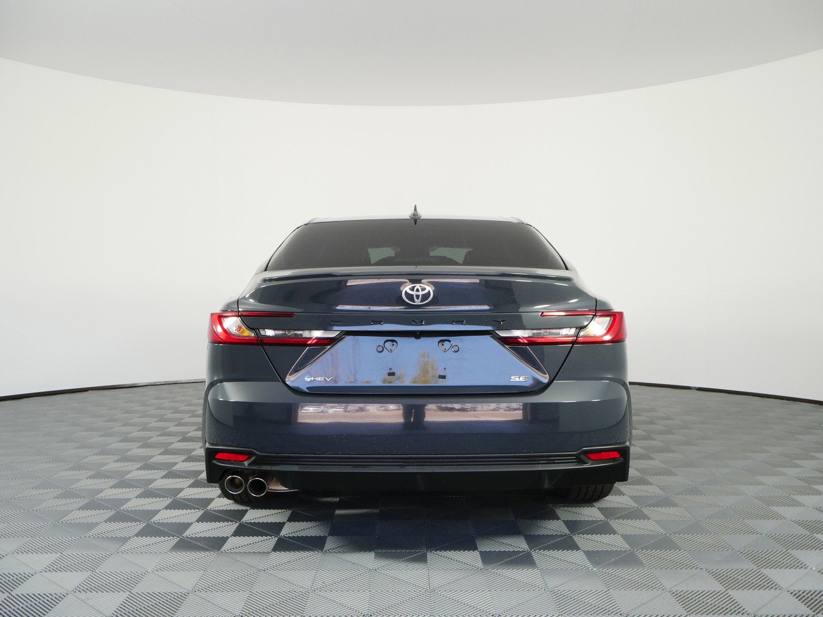 2025 Toyota Camry SE FWD *1-OWNER, CLEAN CARFAX!*