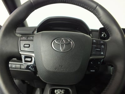 2025 Toyota Camry XSE HYBRID *1-OWNER*