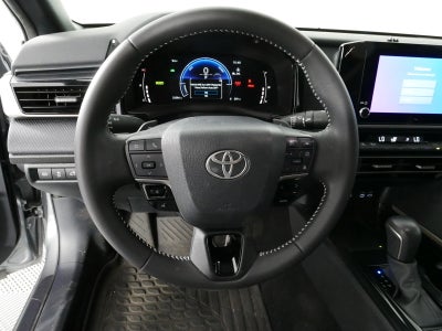 2025 Toyota Camry SE *1 OWNER, CLEAN CARFAX!*