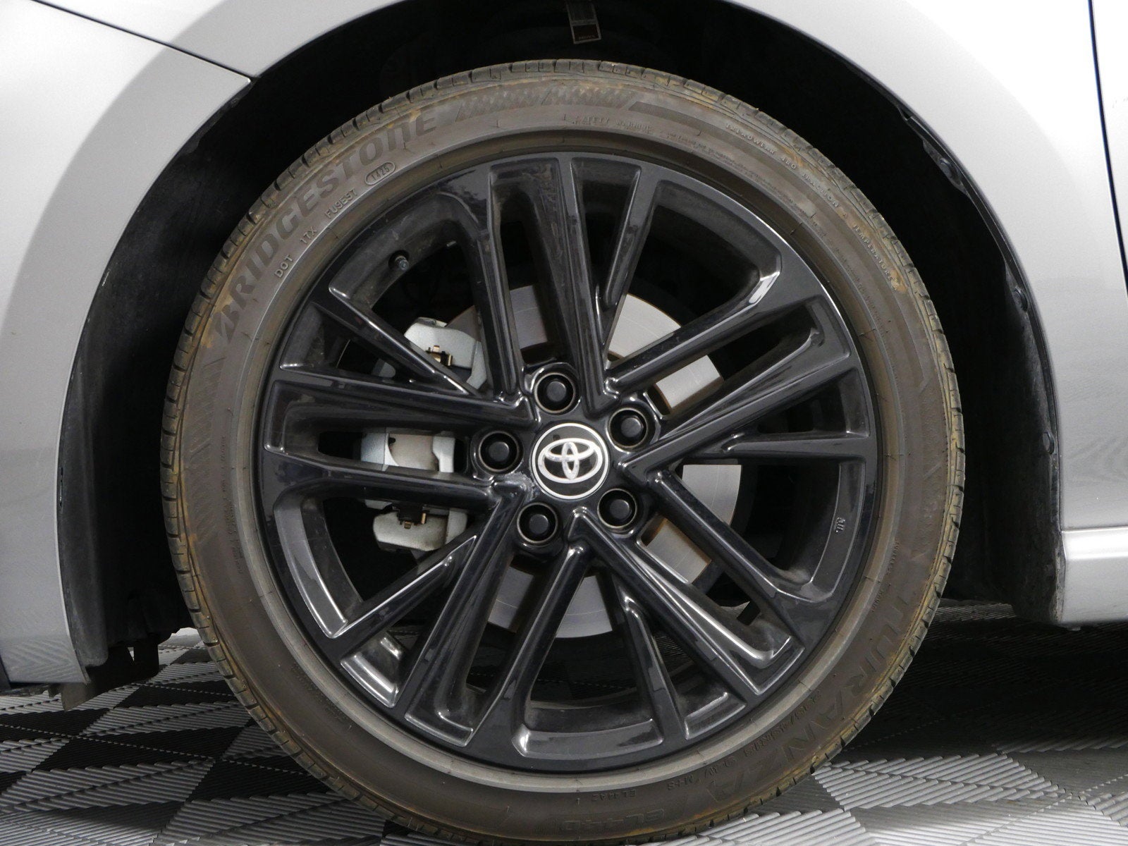 2025 Toyota Camry SE *1 OWNER, CLEAN CARFAX!*
