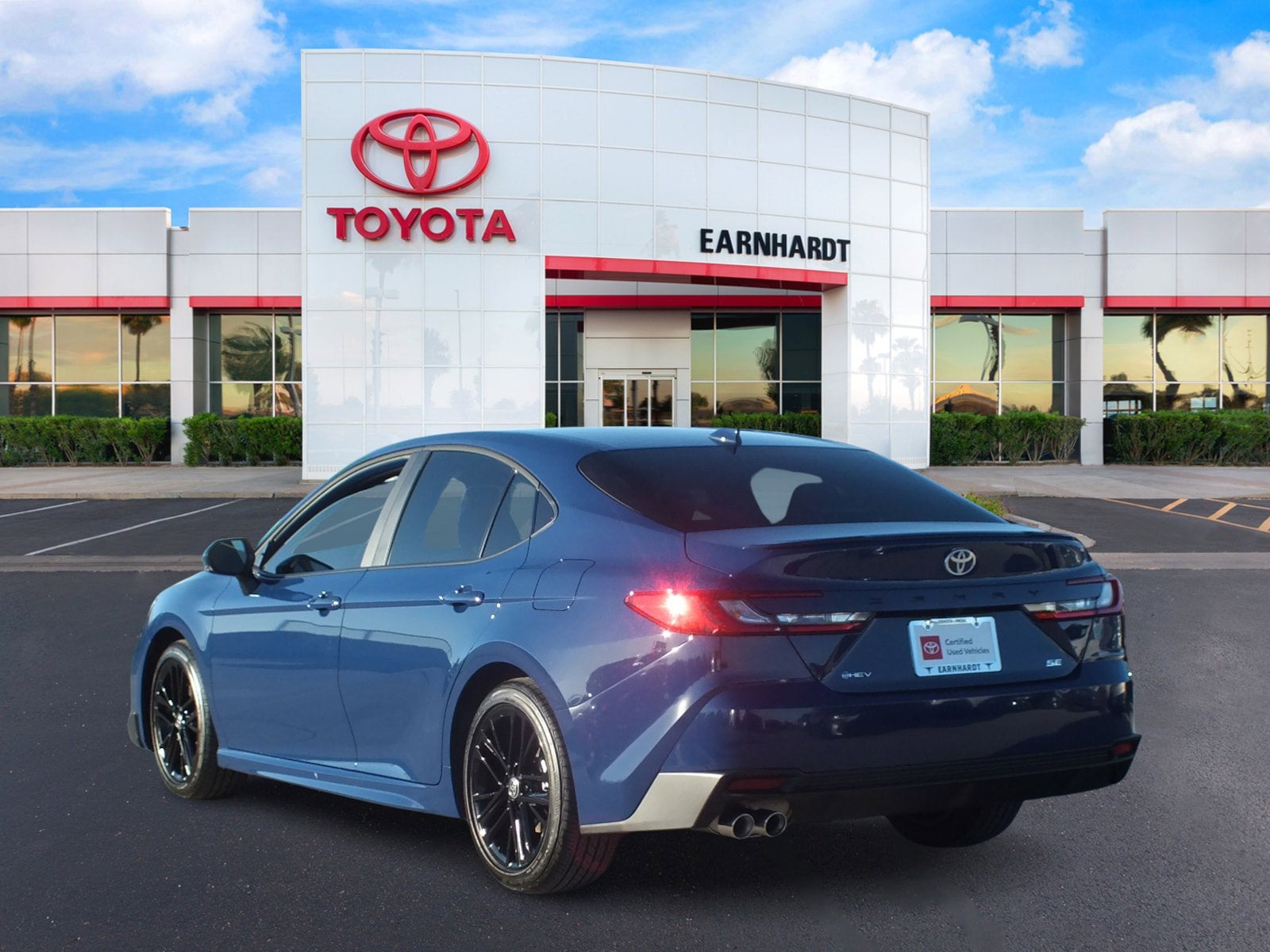 2026 Toyota Camry SE *LIKE NEW! EXTREMELY LOW MILES!*