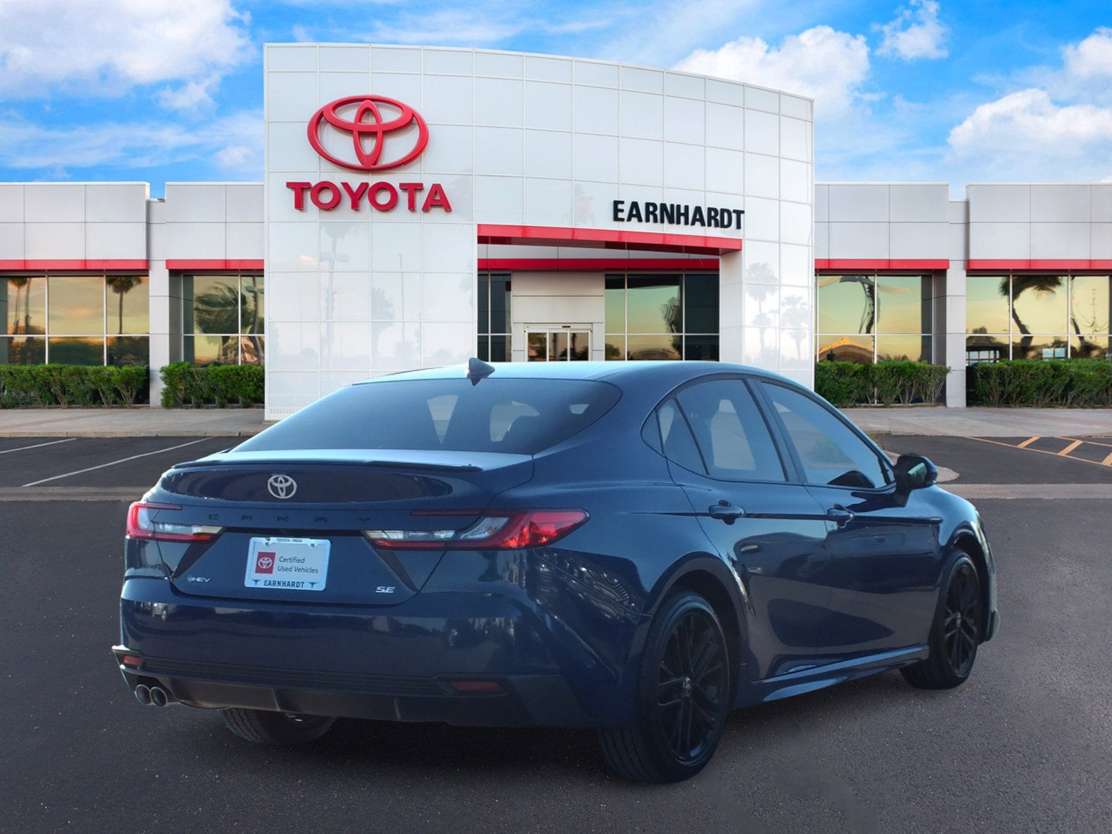 2026 Toyota Camry SE *LIKE NEW! EXTREMELY LOW MILES!*