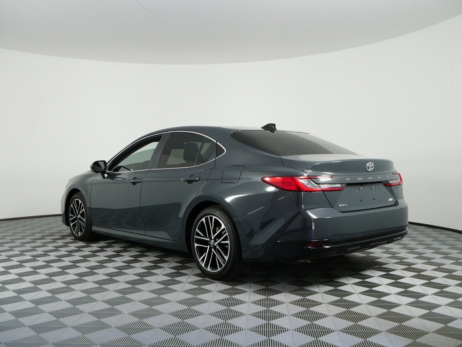 2026 Toyota Camry XLE *LIKE NEW!*