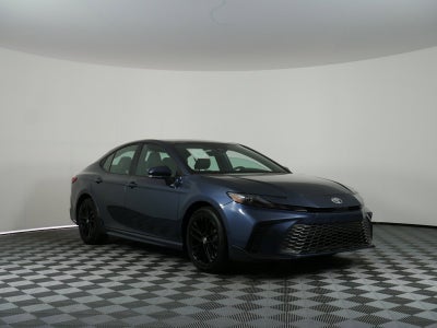 2026 Toyota Camry SE AWD HYBRID *CLEAN CARFAX*