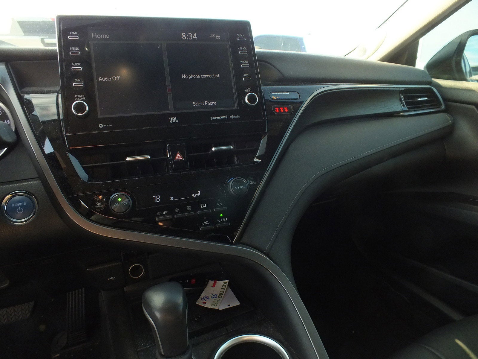 2022 Toyota Camry Hybrid XLE *CLEAN CARFAX*