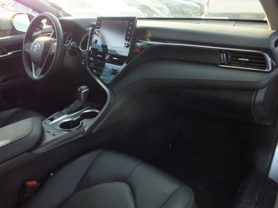 2022 Toyota Camry Hybrid XLE *CLEAN CARFAX*