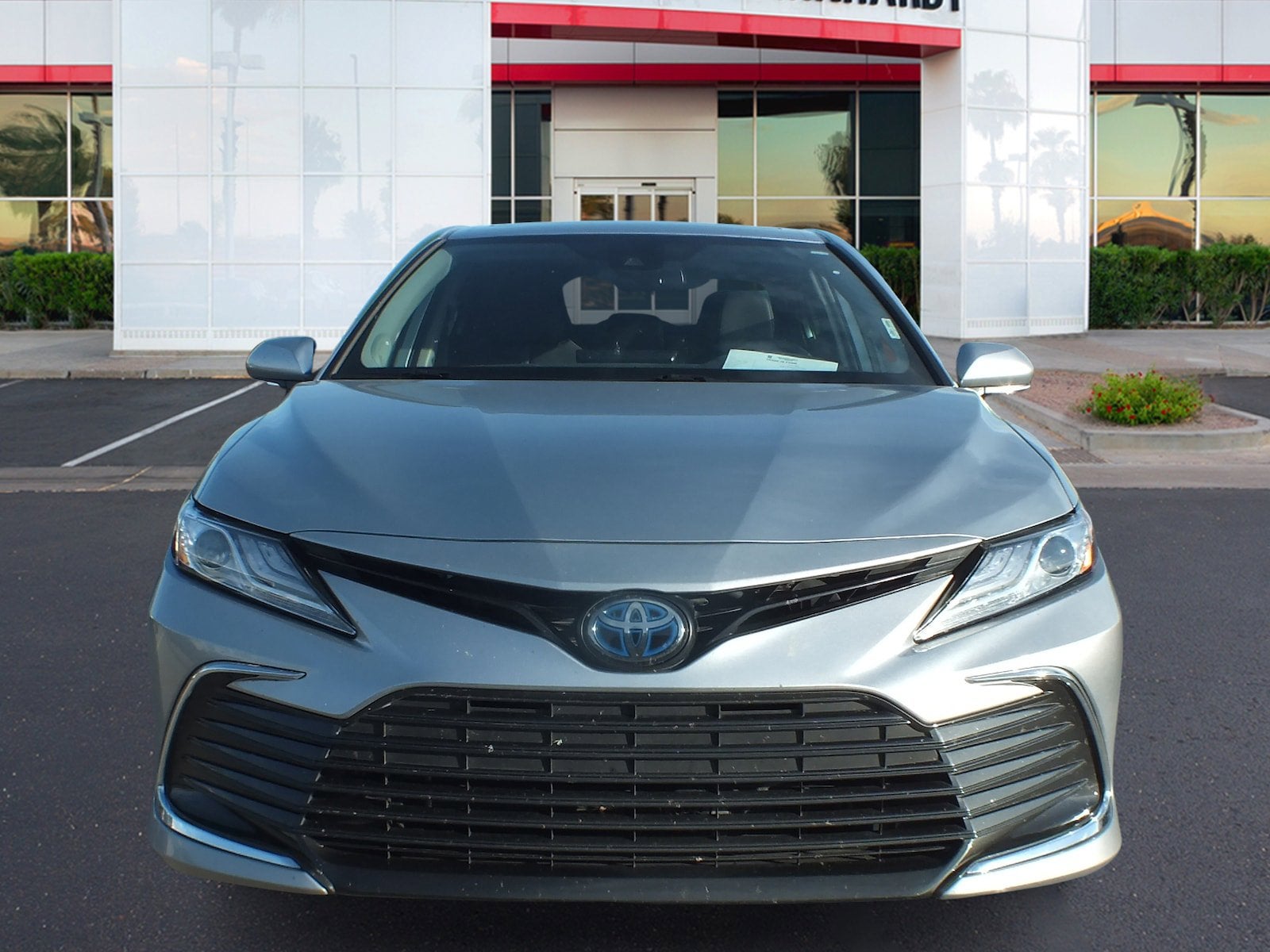 2022 Toyota Camry Hybrid XLE *CLEAN CARFAX*