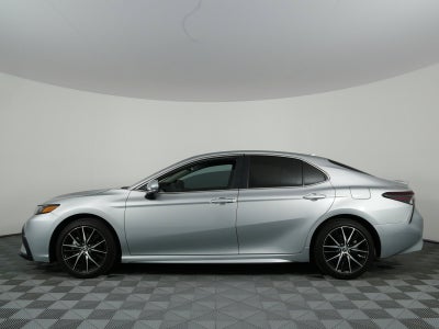 2024 Toyota Camry SE *CLEAN CARFAX!*