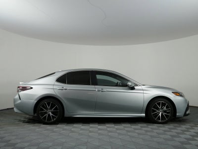 2024 Toyota Camry SE *CLEAN CARFAX!*