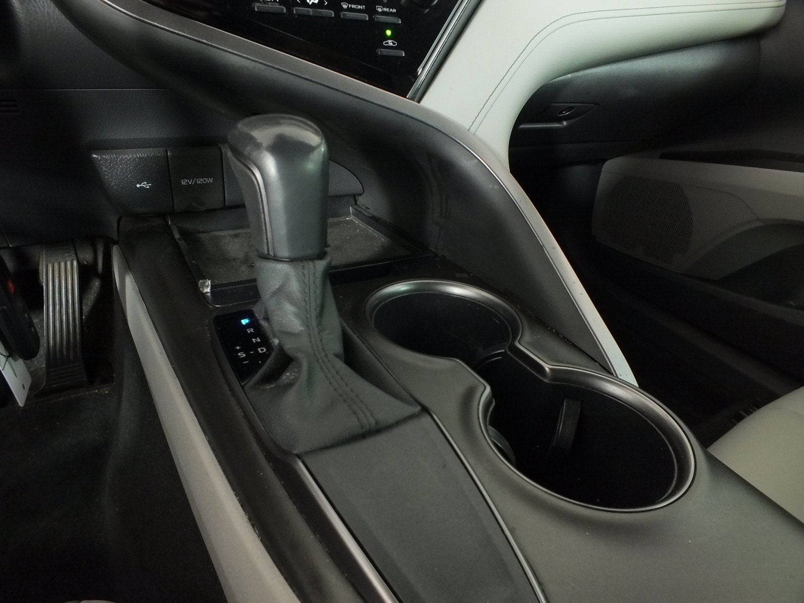 2021 Toyota Camry SE *1-OWNER*