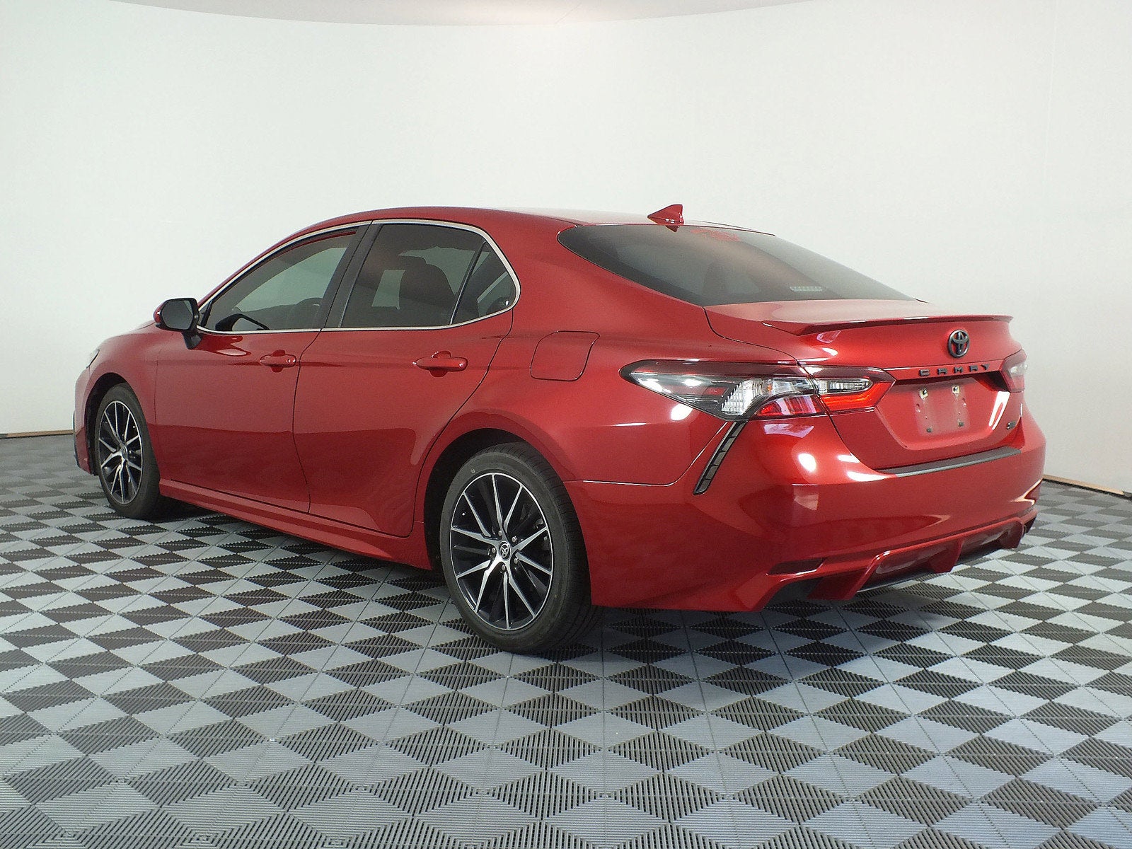 2021 Toyota Camry SE *1-OWNER*