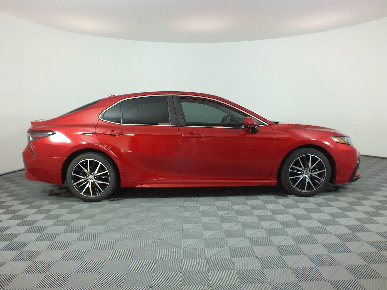 2021 Toyota Camry SE *1-OWNER*