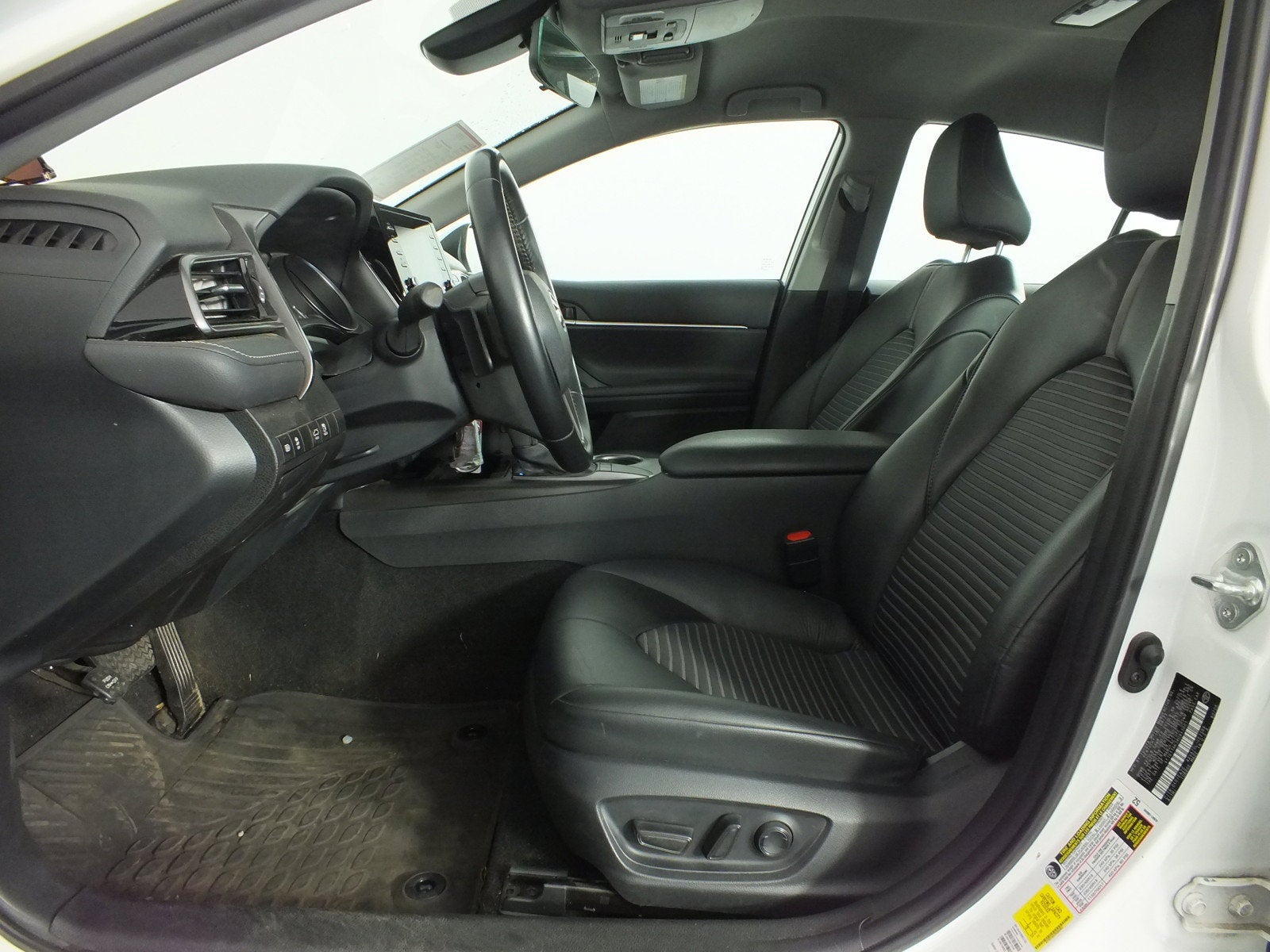 2024 Toyota Camry SE *1-OWNER*