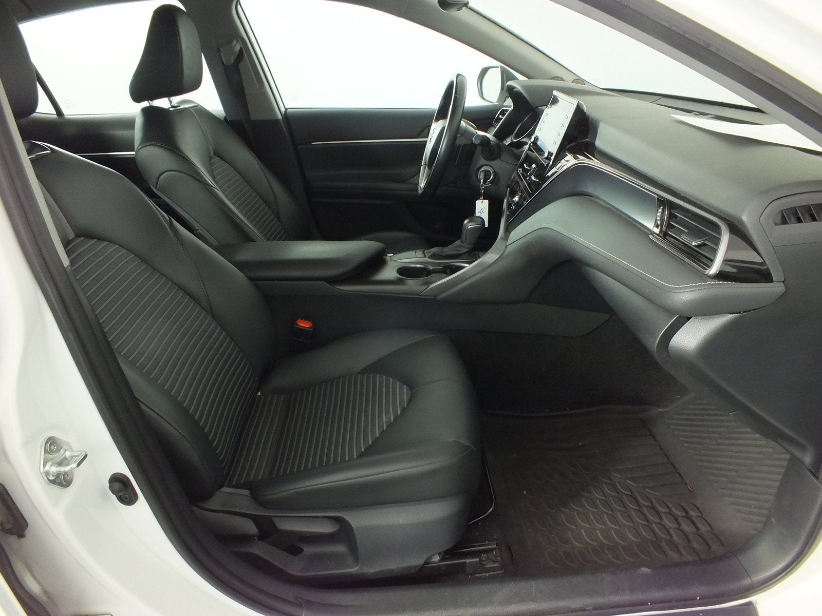 2024 Toyota Camry SE *1-OWNER*