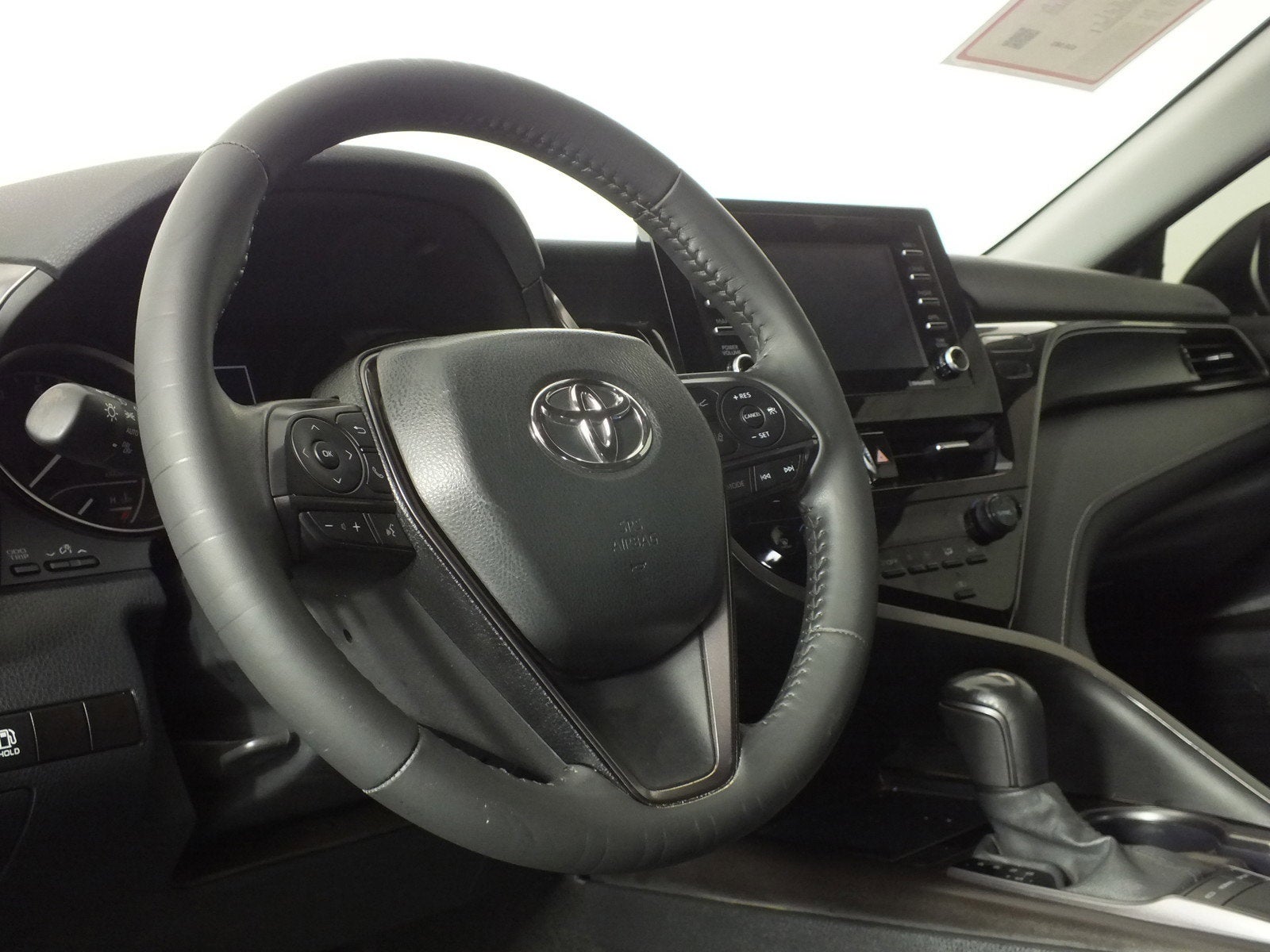 2024 Toyota Camry SE *1-OWNER*