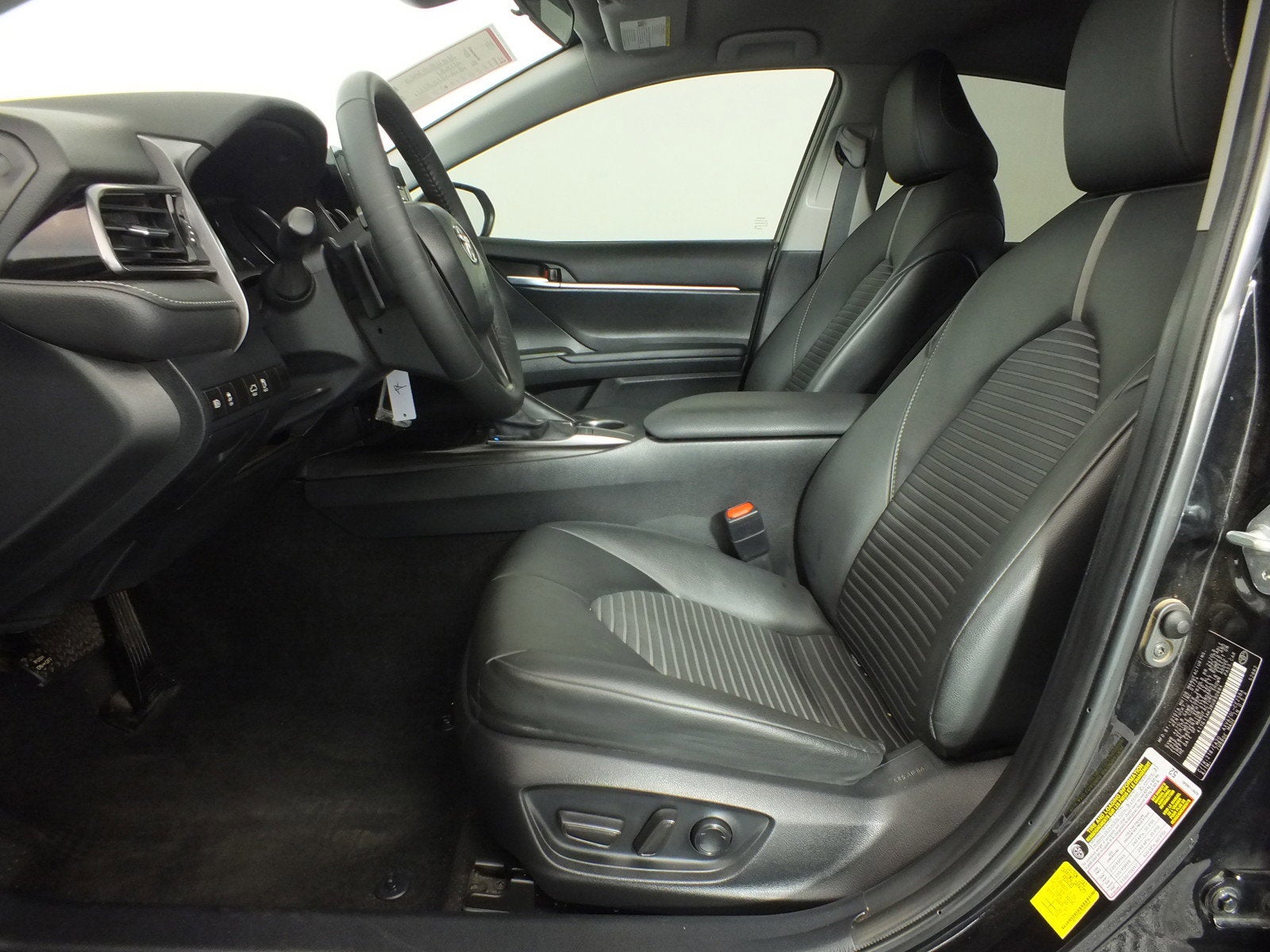 2024 Toyota Camry SE *1-OWNER*