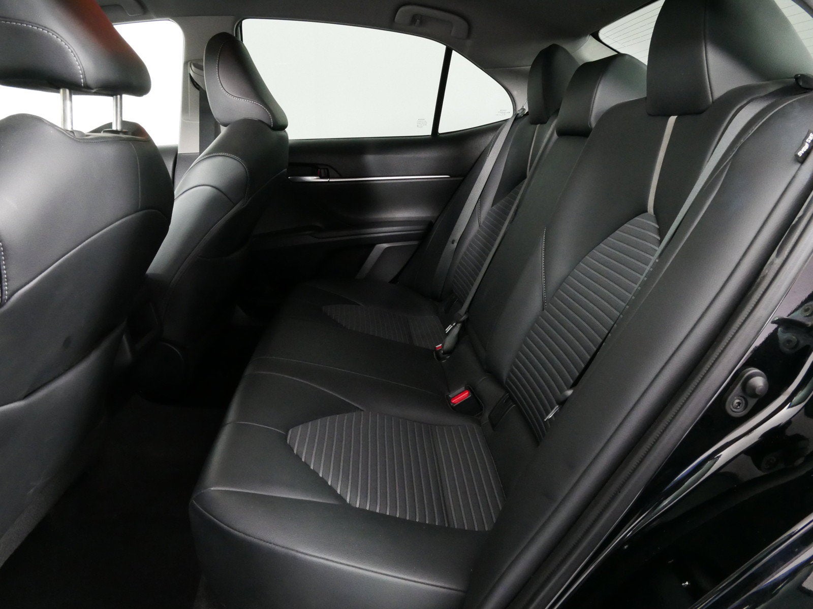 2023 Toyota Camry SE *RELIABLE DAILY DRIVER!*