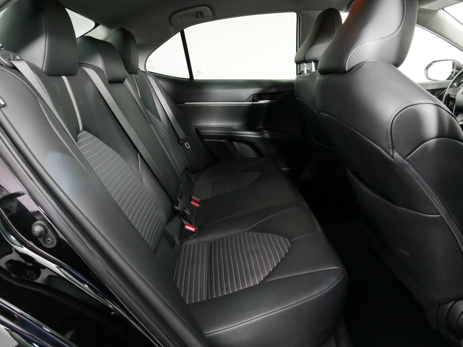 2023 Toyota Camry SE *RELIABLE DAILY DRIVER!*