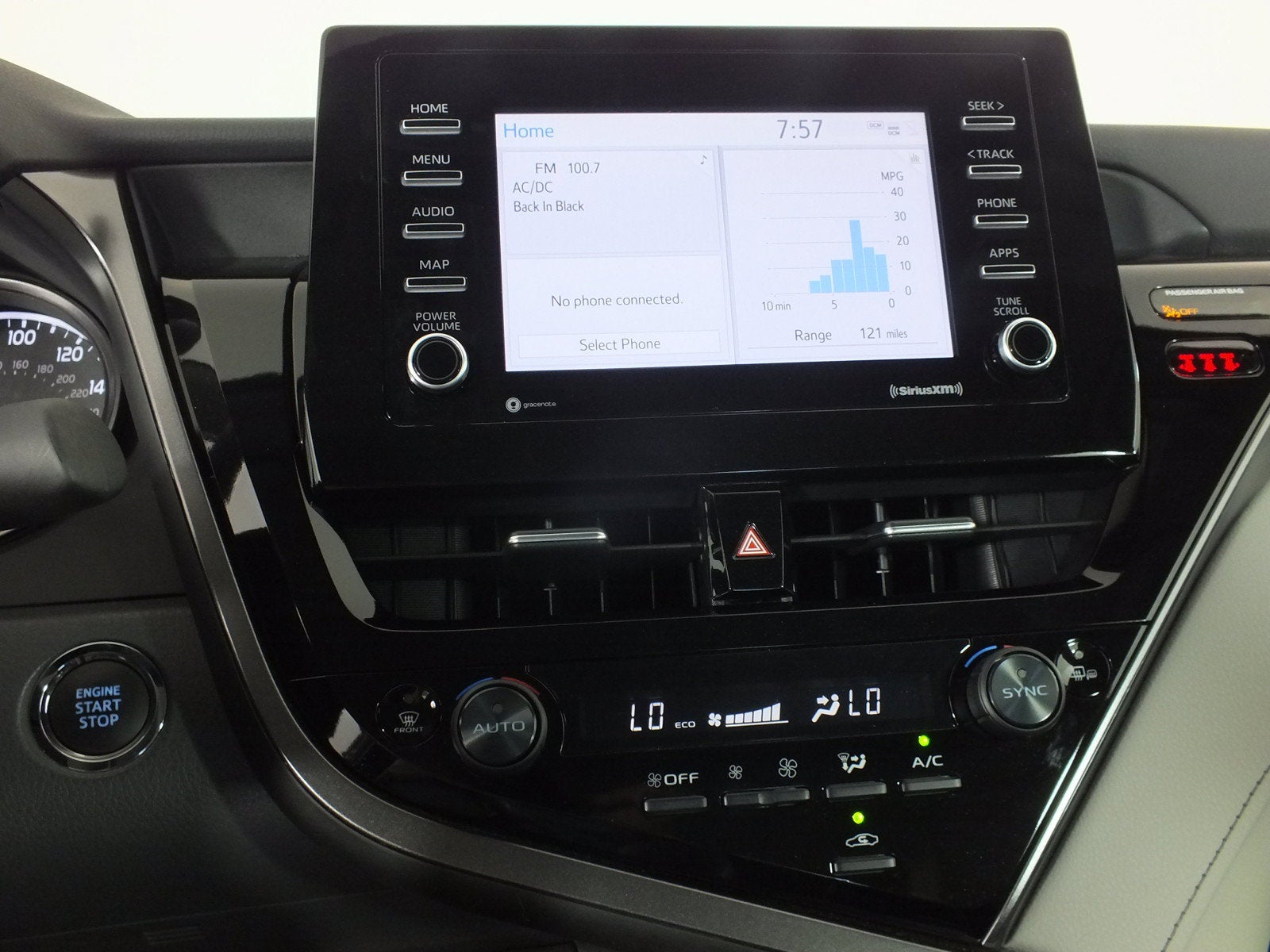 2024 Toyota Camry SE *1-OWNER*
