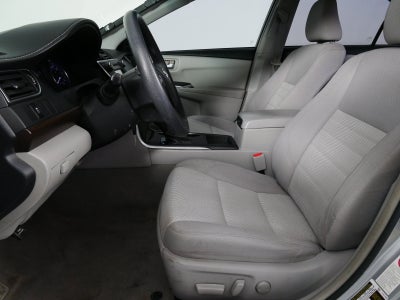 2016 Toyota Camry LE *CLEAN CARFAX*