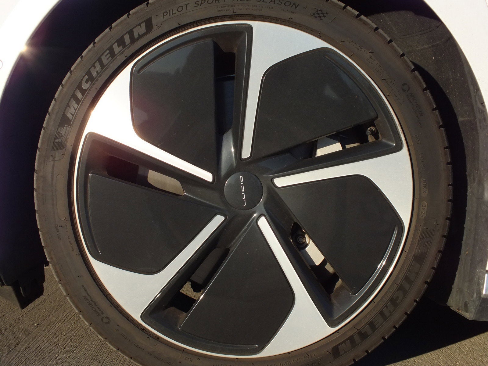 2023 Lucid Air Touring L AWD *1-OWNER, CLEAN CARFAX!**