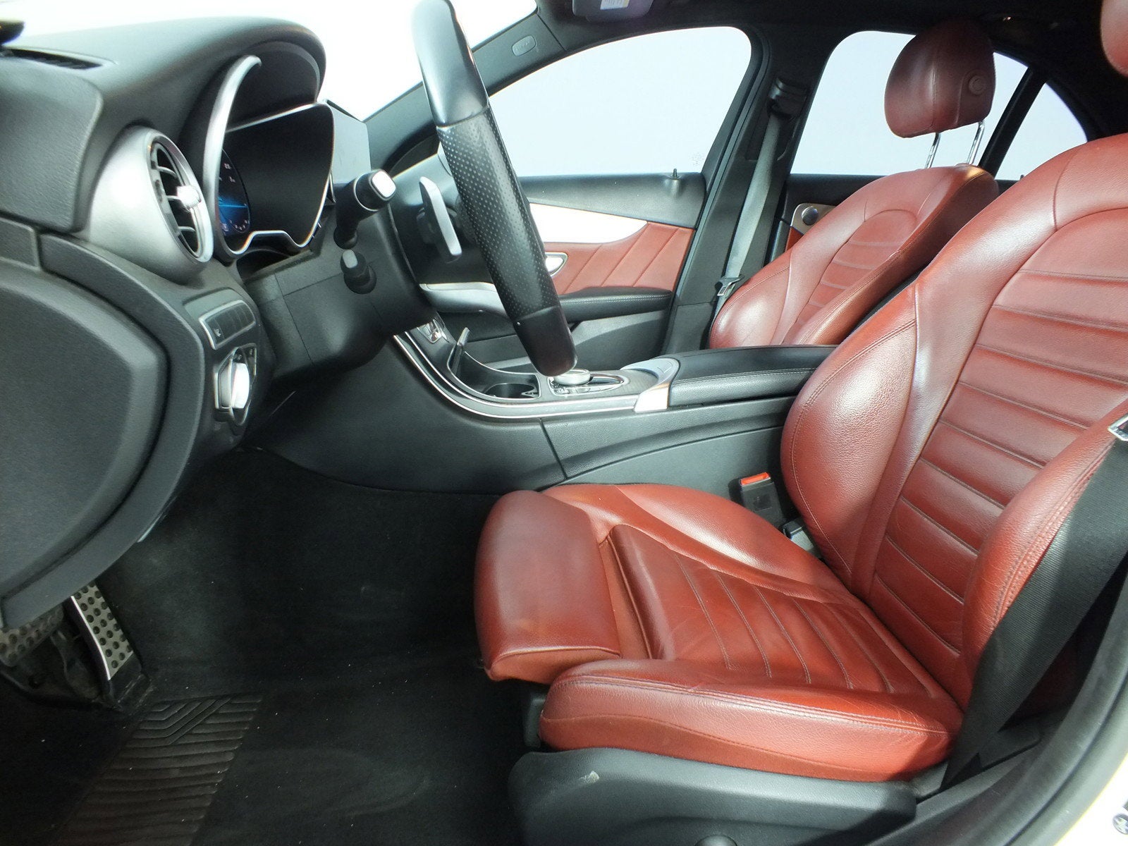 2019 Mercedes-Benz C-Class C 300 RWD *SPORTY!*