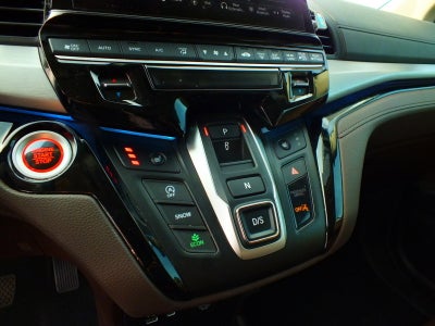 2025 Honda Odyssey Touring FWD *CLEAN CARFAX, 1 OWNER!*