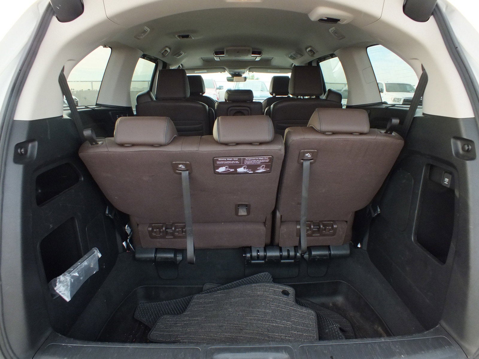 2025 Honda Odyssey Touring FWD *CLEAN CARFAX, 1 OWNER!*