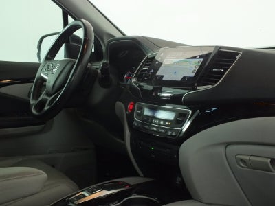 2020 Honda Pilot Touring 8-Passenger *WELL MAINTAINED!*