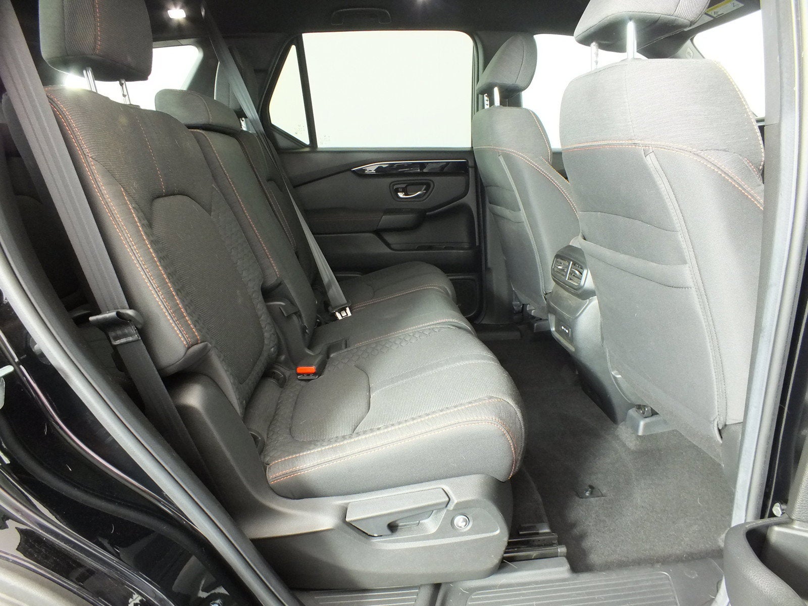 2025 Honda Pilot Sport AWD *1-OWNER! LOW MILES!*