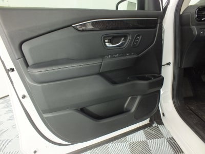 2025 Honda Pilot Elite AWD *1-OWNER! LOW MILES!*