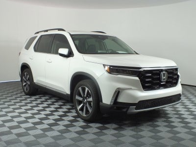 2025 Honda Pilot Elite AWD *1-OWNER! LOW MILES!*