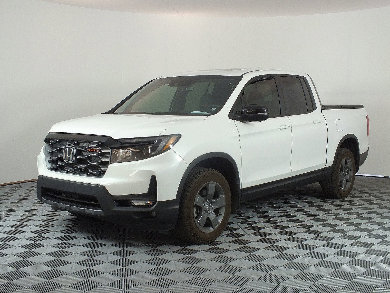 2025 Honda Ridgeline TrailSport AWD *1-OWNER! ONLY 7K MILES!*
