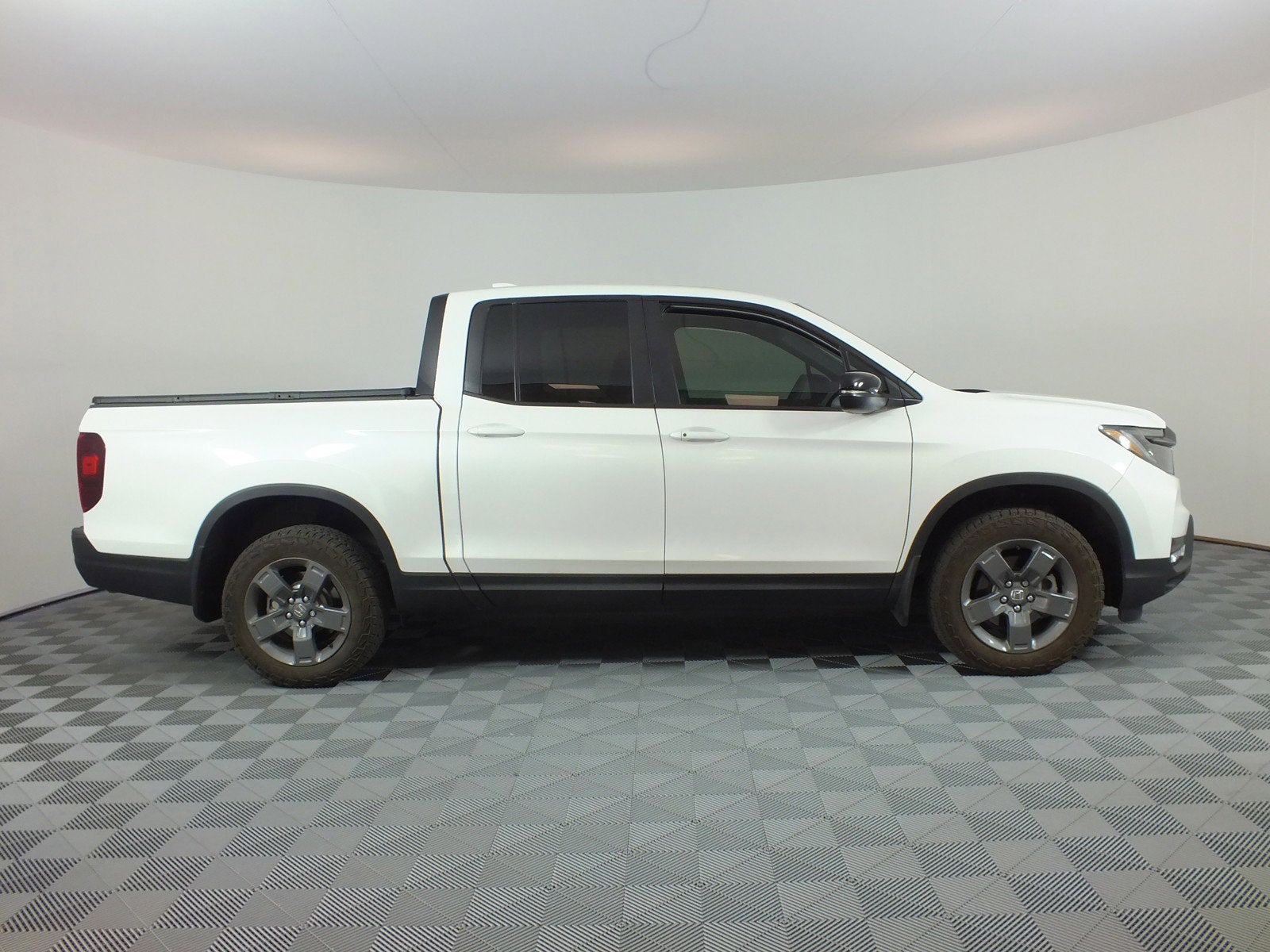 2025 Honda Ridgeline TrailSport AWD *1-OWNER! ONLY 7K MILES!*