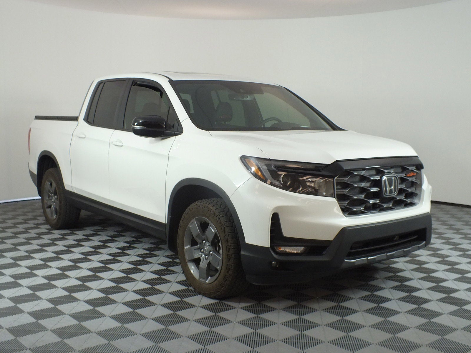 2025 Honda Ridgeline TrailSport AWD *1-OWNER! ONLY 7K MILES!*
