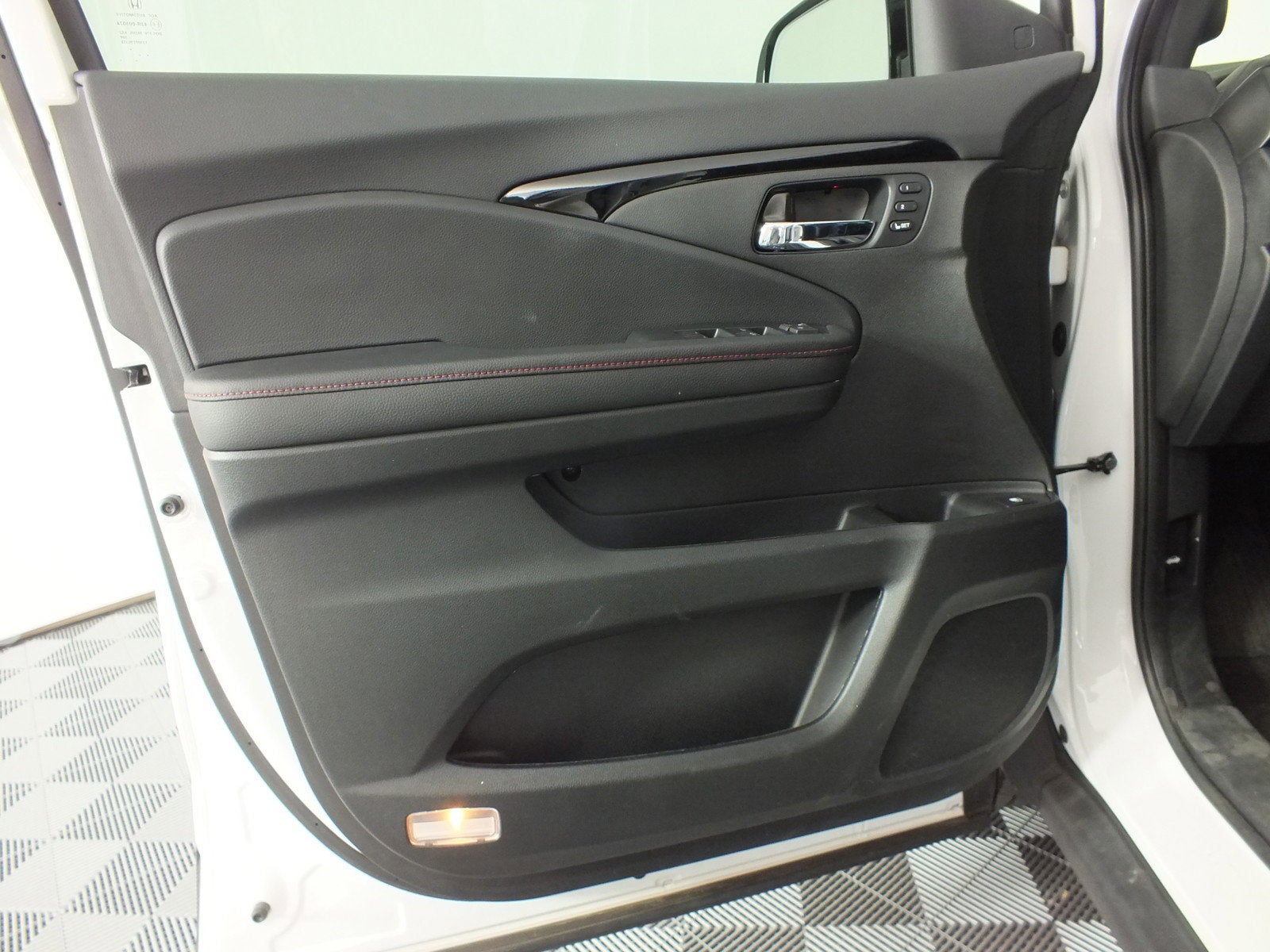 2024 Honda Ridgeline Black Edition AWD *1-OWNER! UNDER 5K MILES!*