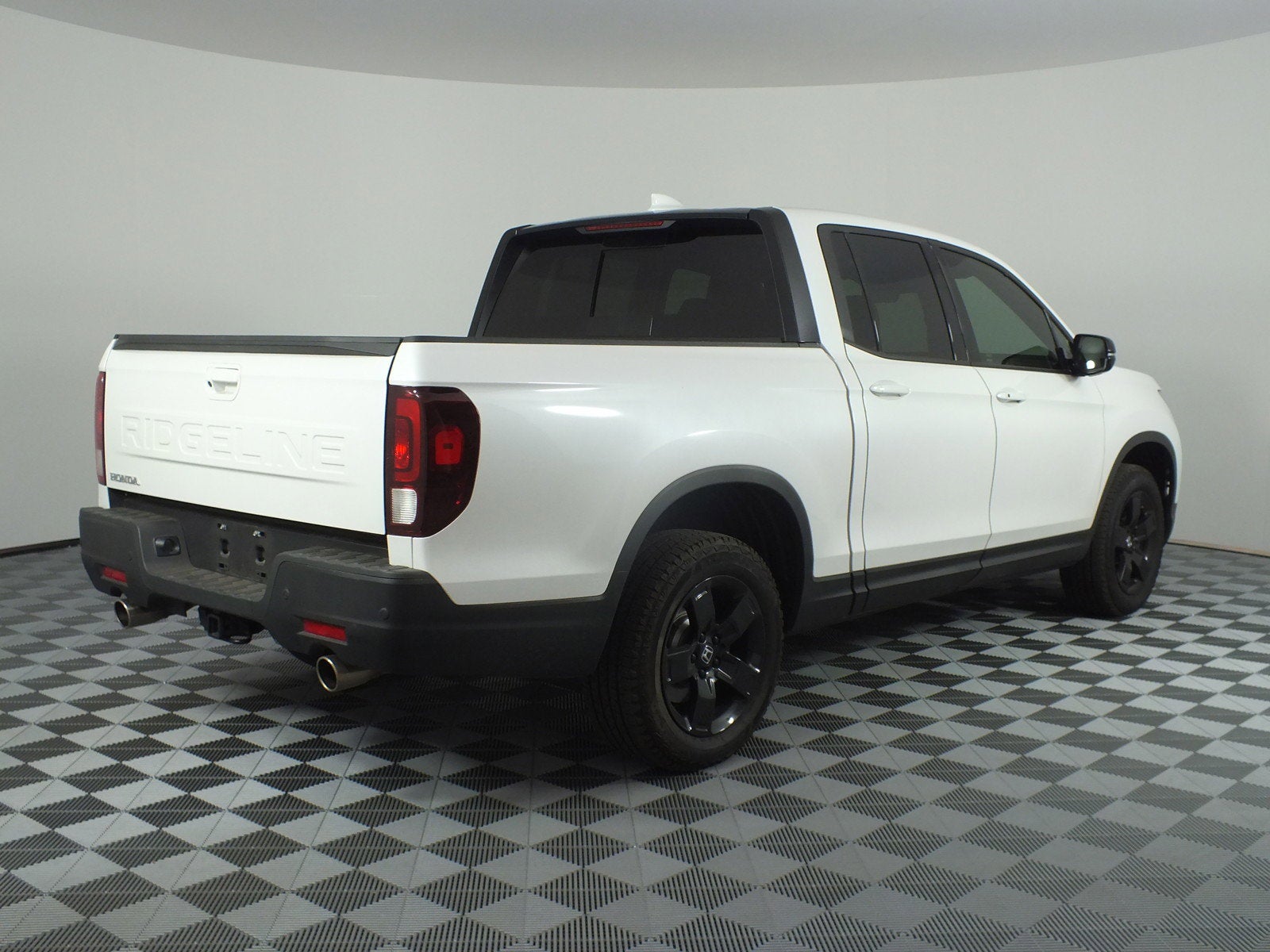 2024 Honda Ridgeline Black Edition AWD *1-OWNER! UNDER 5K MILES!*
