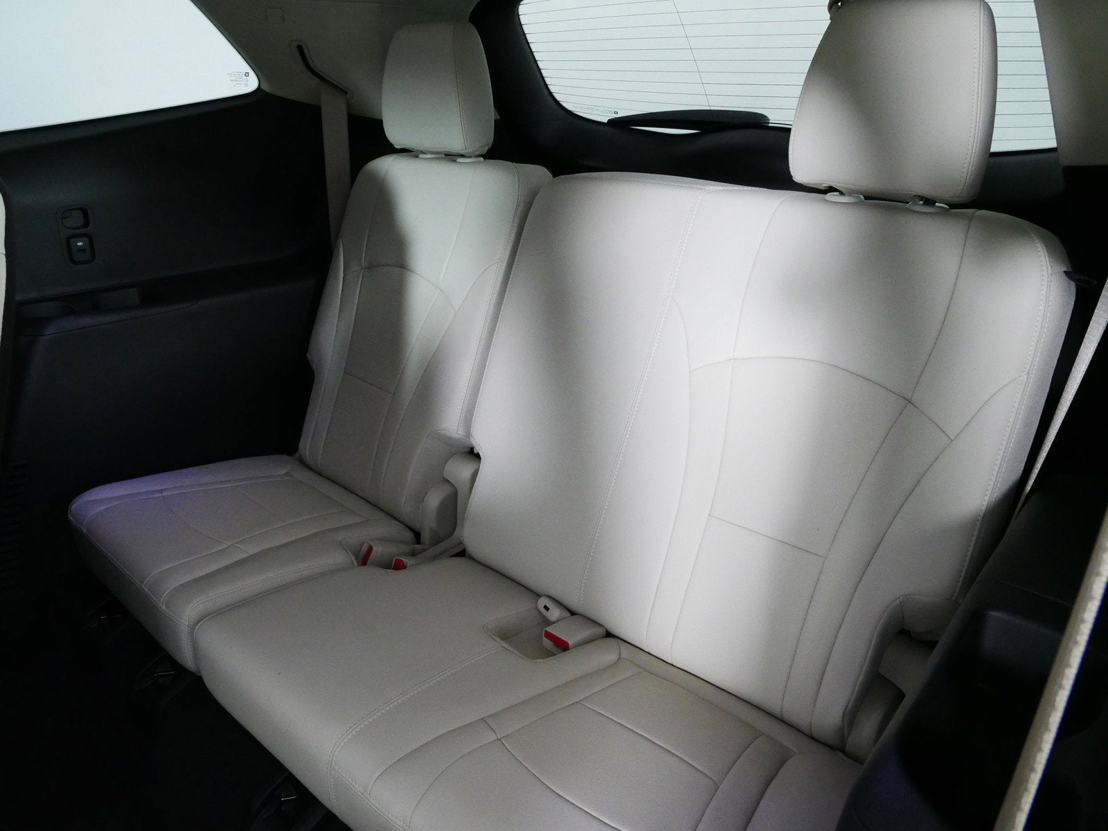 2023 Buick Enclave Essence *1-OWNER! LOW MILES!*