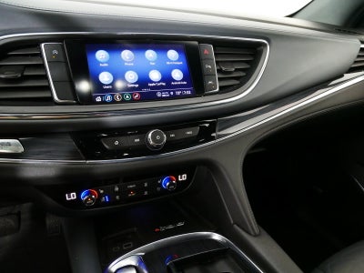 2022 Buick Enclave Premium *CLEAN CARFAX!*