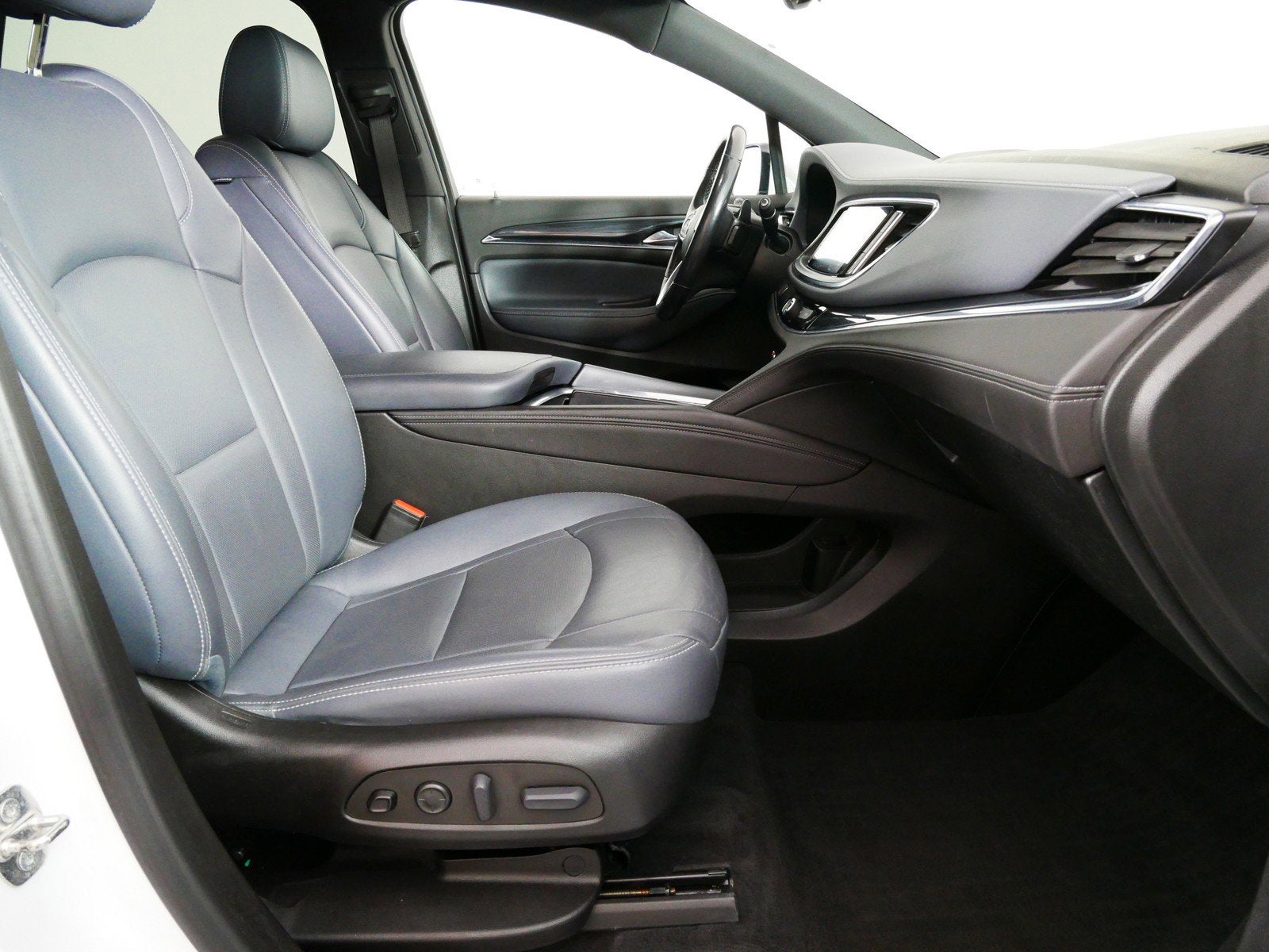 2022 Buick Enclave Premium *CLEAN CARFAX!*