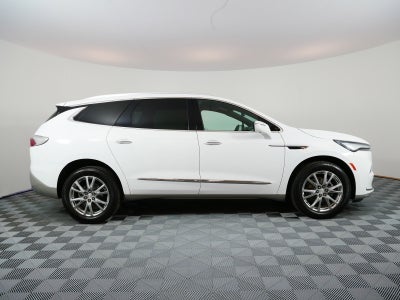 2022 Buick Enclave Premium *CLEAN CARFAX!*
