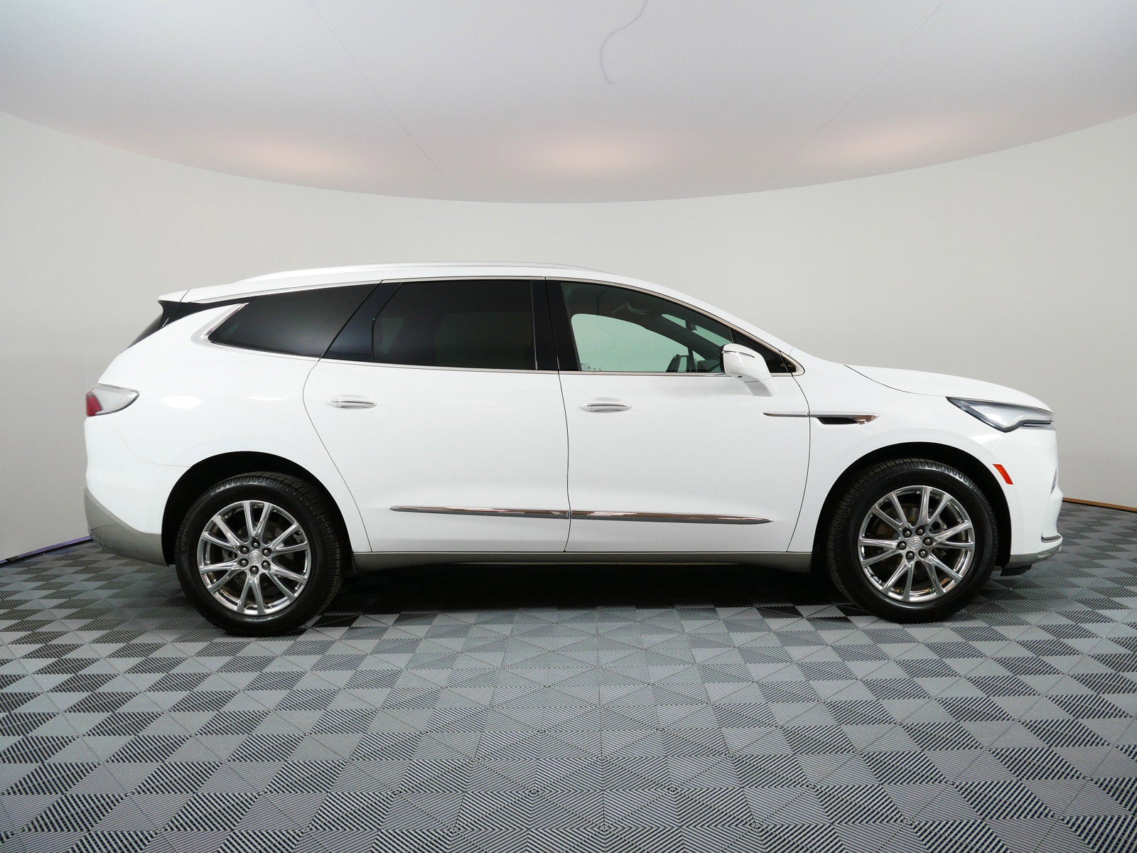 2022 Buick Enclave Premium *CLEAN CARFAX!*