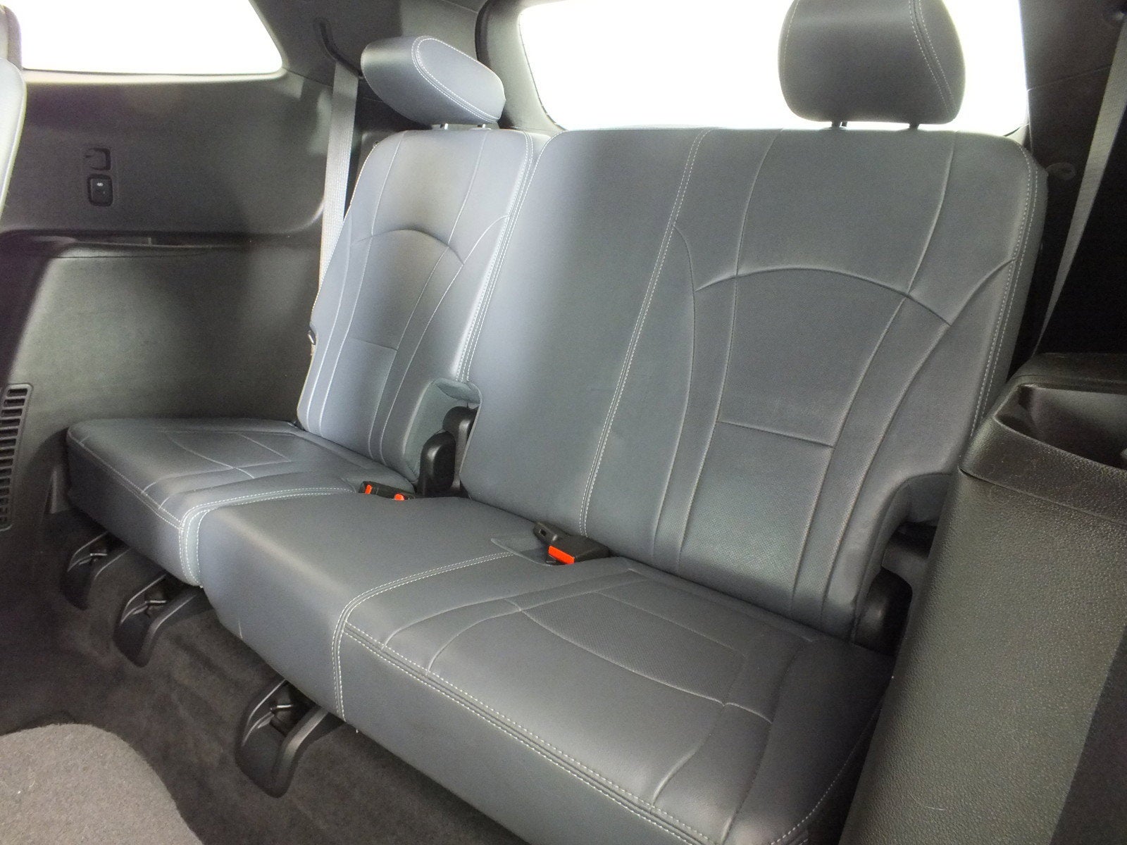 2024 Buick Enclave Premium AWD *CLEAN CARFAX!*