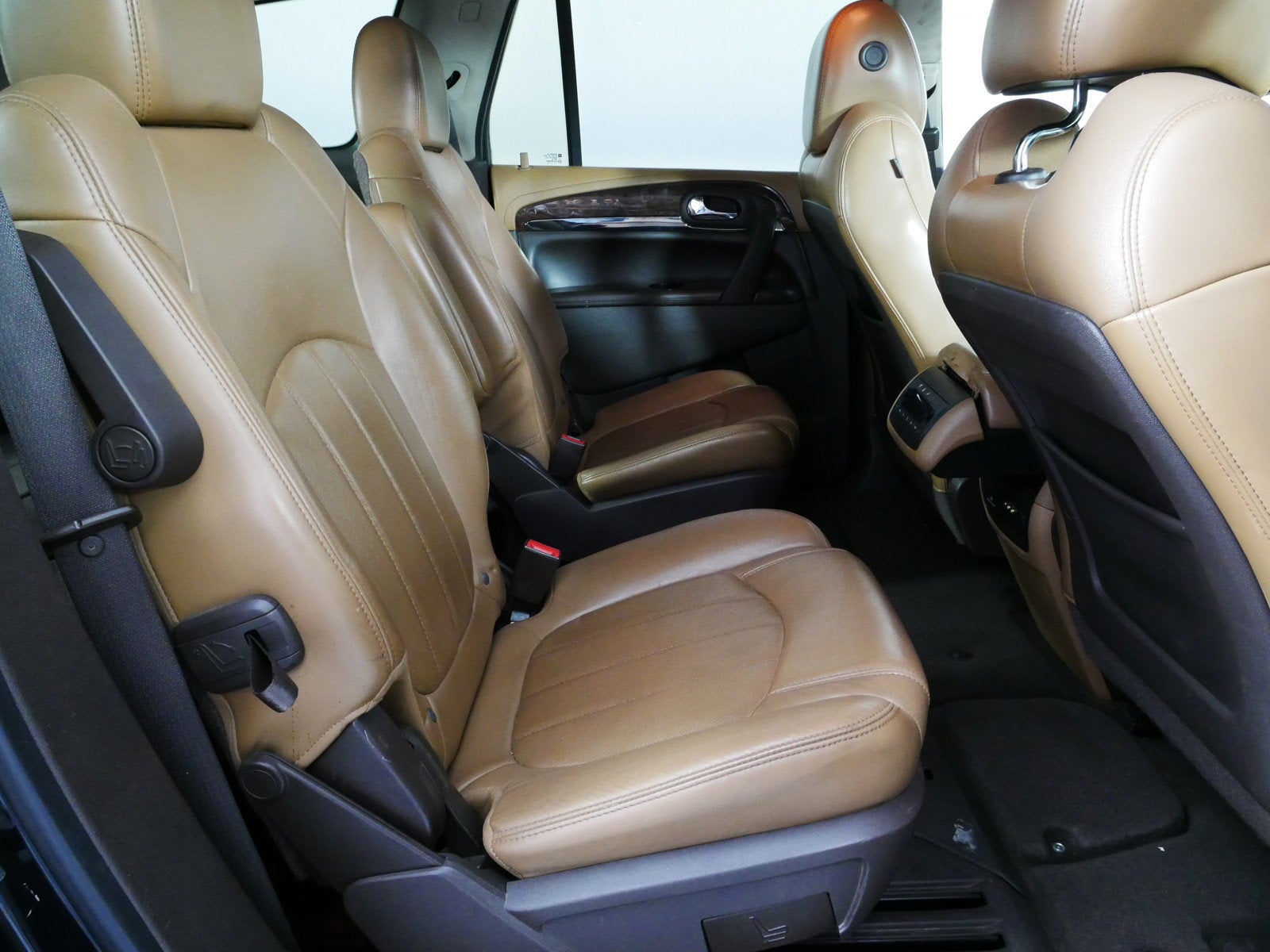 2013 Buick Enclave Premium AWD *WELL MAINTAINED!*