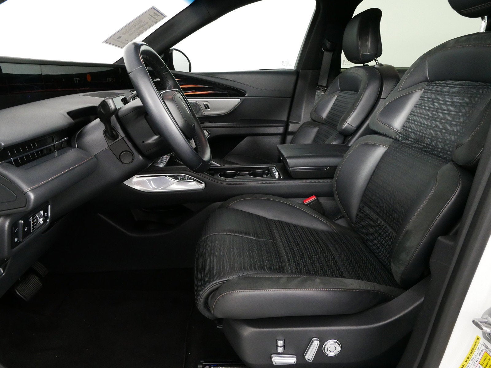 2024 Lincoln Nautilus Reserve Hybrid AWD *1-OWNER*