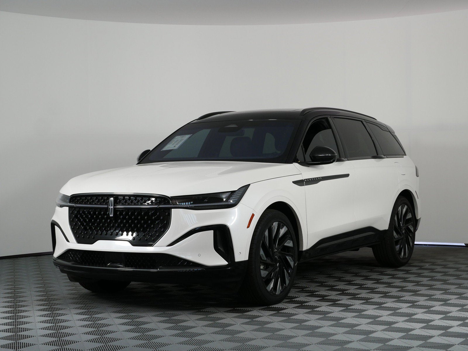 2024 Lincoln Nautilus Reserve Hybrid AWD *1-OWNER*