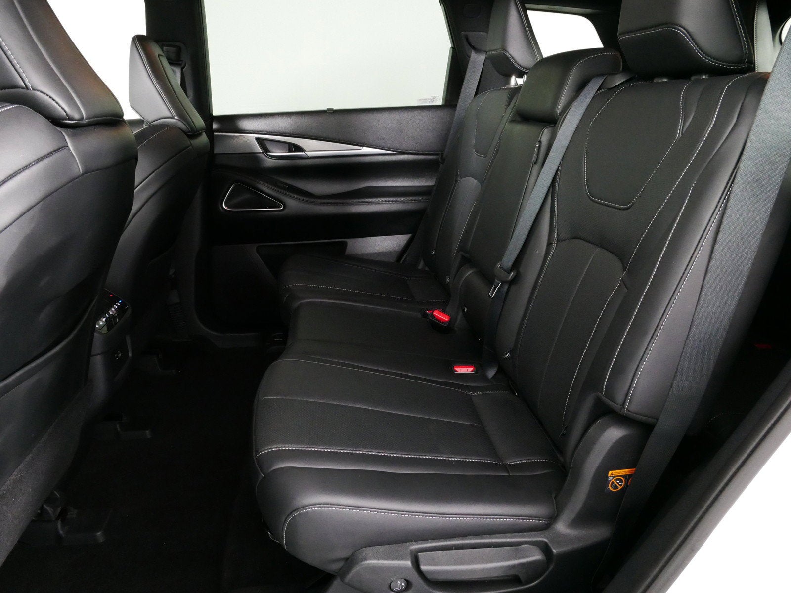 2025 INFINITI QX60 LUXE *1-OWNER! ONLY 7K MILES!*