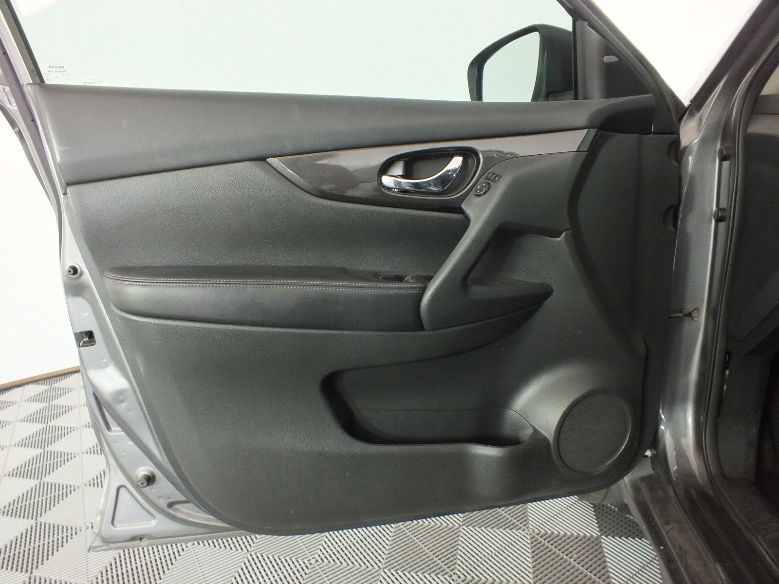 2018 Nissan Rogue S *PRICED TO SELL!*